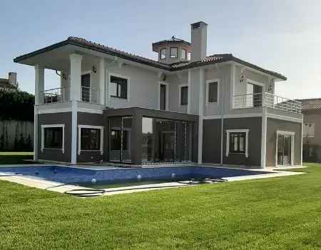 Buy Duplex Villa with Pool in Buyukcekmece Istanbul