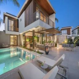 Izmir Villa