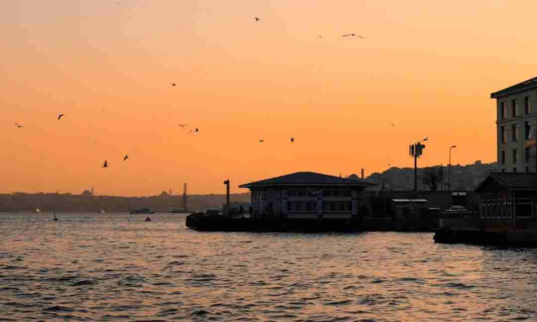 Captivating Abodes: The Diverse Homes in Istanbul Await